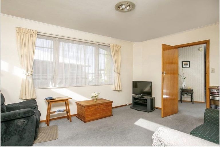 Photo of property in 50 Fergusson Street, Solway, Masterton, 5810