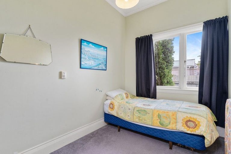 Photo of property in 495 High Street South, Carterton, 5713