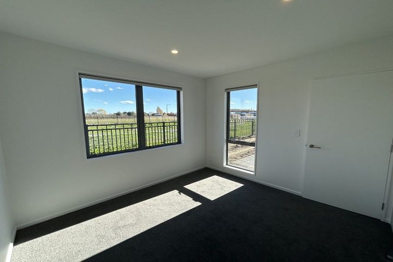 Photo of property in 8 Clontarf Lane, Belfast, Christchurch, 8051