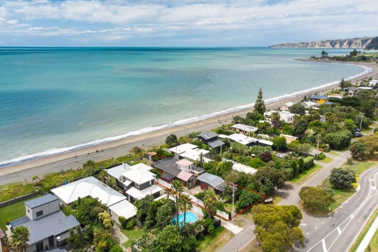 Photo of property in 245 Clifton Road, Te Awanga, 4102