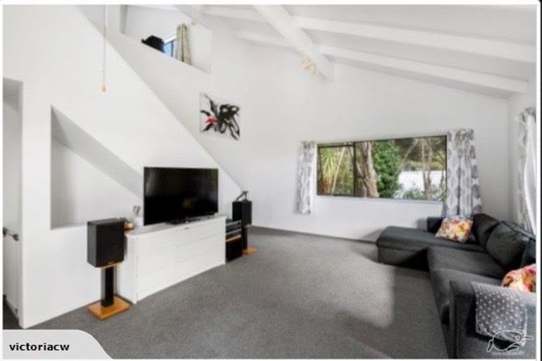 Photo of property in 45 Cochrane Avenue, Arkles Bay, Whangaparaoa, 0932