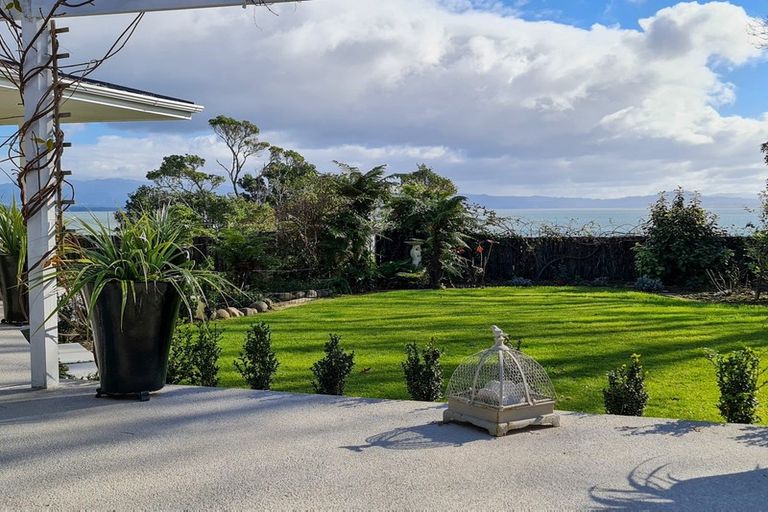 Photo of property in 25 Walnut Grove, Omokoroa, 3114