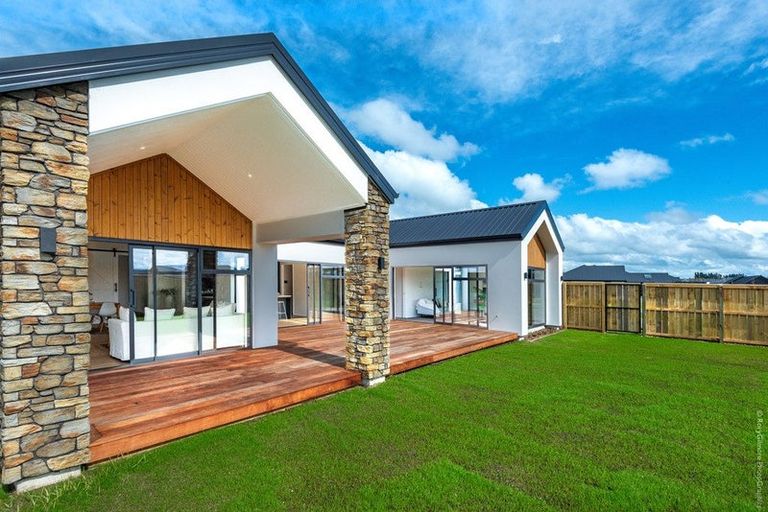 Photo of property in 4 Texel Crescent, West Melton, 7618