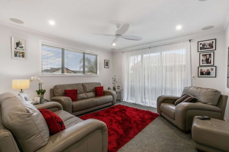 Photo of property in 3 Kamahi Crescent, Papamoa Beach, Papamoa, 3118