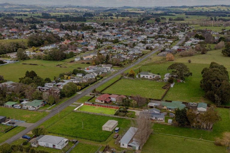 Photo of property in 113a Fergusson Street, Woodville, 4920