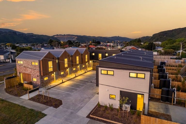 Photo of property in 11/1 Rainey Grove, Taita, Lower Hutt, 5011