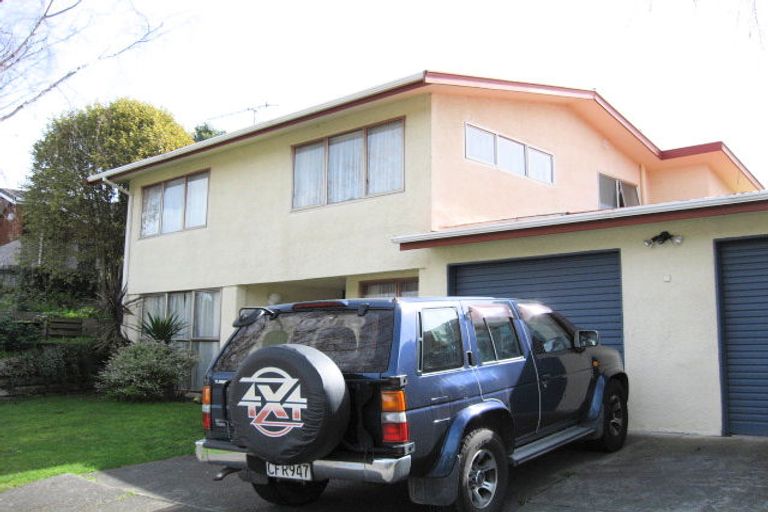 Photo of property in 65 Aorangi Road, Paraparaumu, 5032