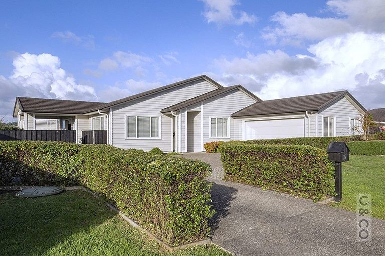 Photo of property in 15 Turpin Road, Riverhead, 0820