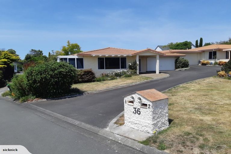 Photo of property in 2/2 Busby Place, Havelock North, 4130