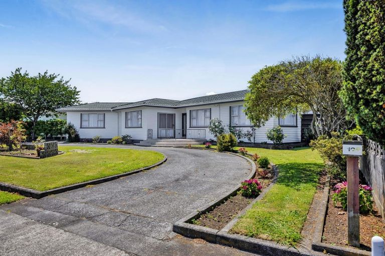 Photo of property in 128 Waihi Road, Hawera, 4610