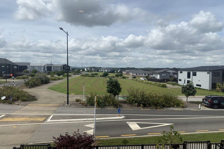 Photo of property in 245 Park Estate Road, Karaka, Papakura, 2113