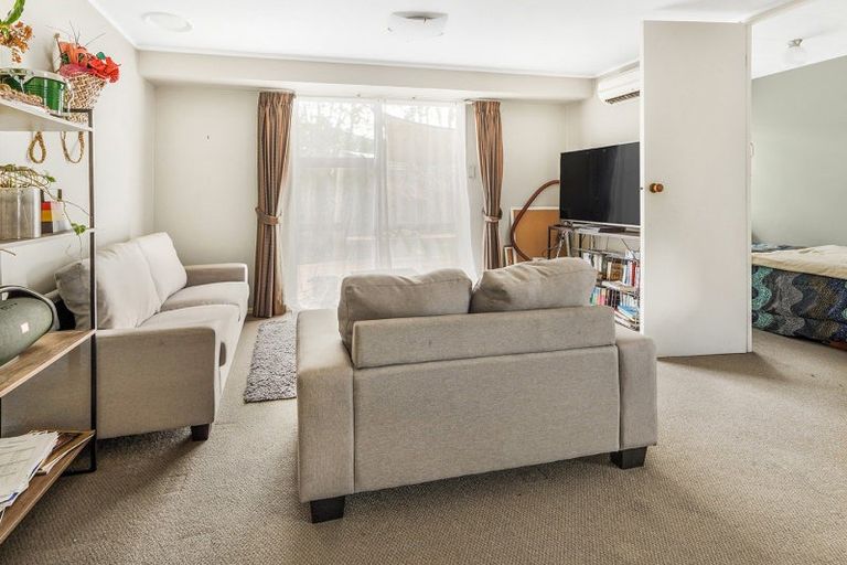 Photo of property in 10 Rogers Place, Fairview Downs, Hamilton, 3214