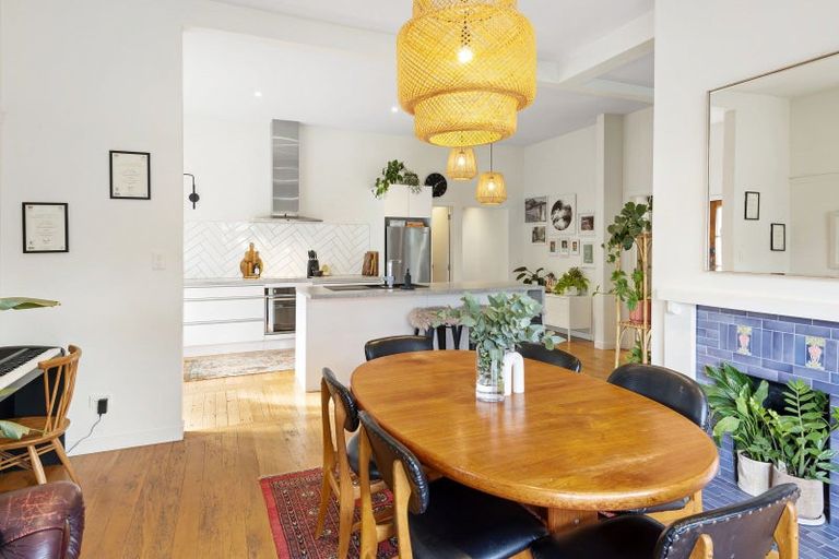 Photo of property in 121 Nayland Street, Sumner, Christchurch, 8081