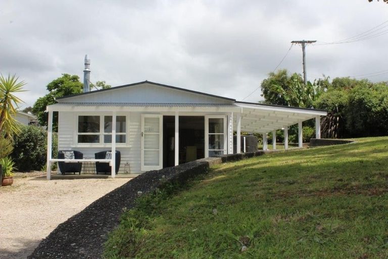Photo of property in 211 Patons Rock Road, Patons Rock, Takaka, 7182