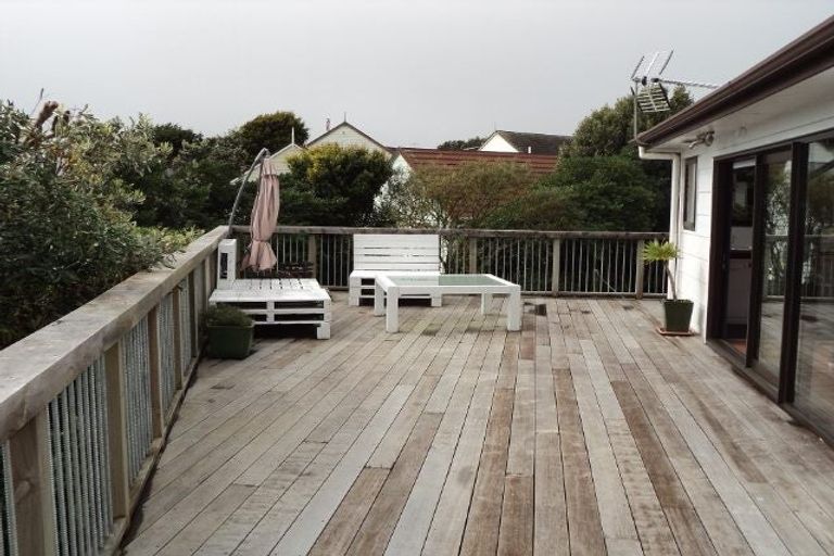 Photo of property in 18 Moki Street, Titahi Bay, Porirua, 5022