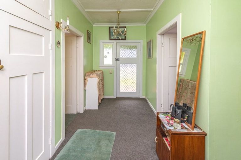 Photo of property in 99 Alma Road, Gonville, Whanganui, 4501
