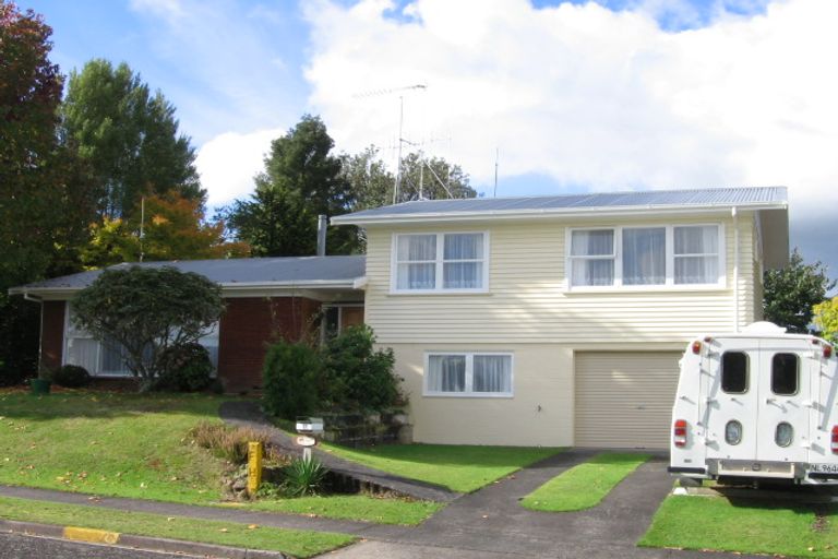 Photo of property in 17 Tawa Place, Tokoroa, 3420