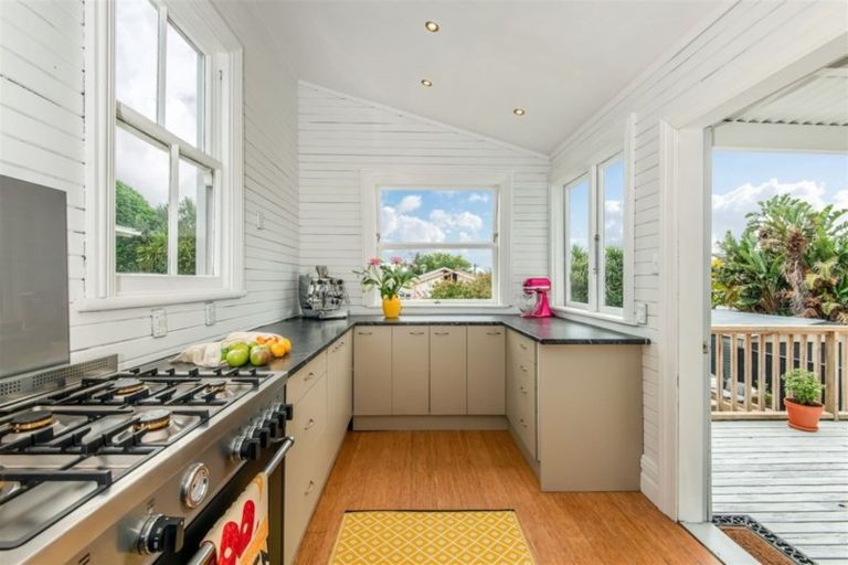 Photo of property in 12 Allenby Avenue, Devonport, Auckland, 0624