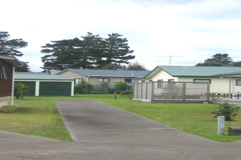 Photo of property in 404 Matarangi Drive, Matarangi, Whitianga, 3592