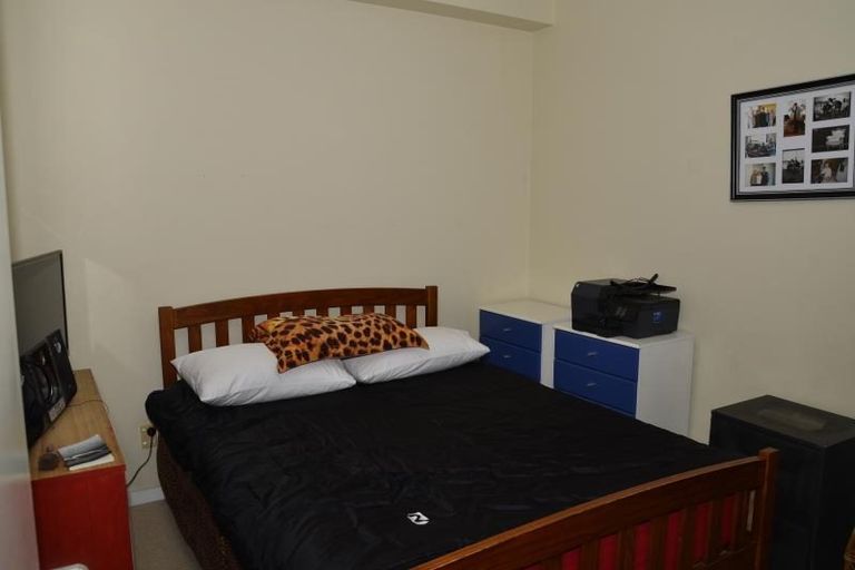 Photo of property in 8b Short Street, Otumoetai, Tauranga, 3110