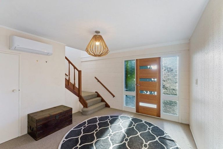 Photo of property in 36 Queens Road, Waikanae Beach, Waikanae, 5036