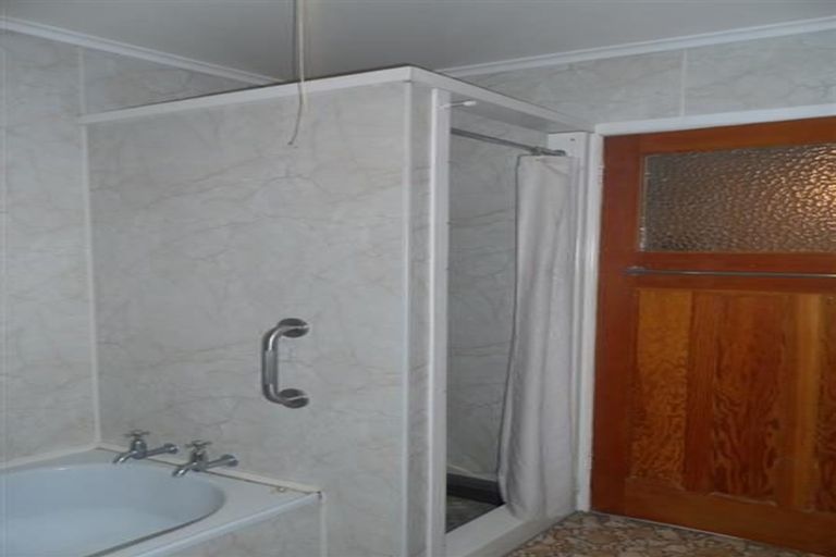 Photo of property in 27 Marr Road, Manurewa, Auckland, 2102