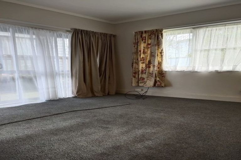 Photo of property in 33 Cherry Road, Bucklands Beach, Auckland, 2014