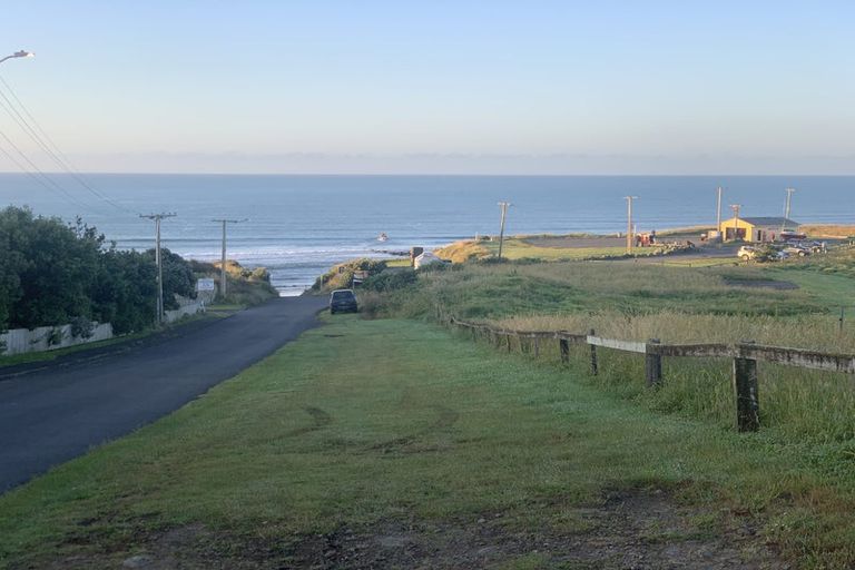 Photo of property in 20a Hira Street, Waikanae, 5036