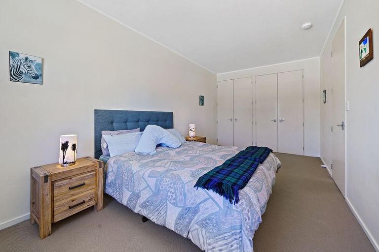 Photo of property in Tennyson Apartments, 14/25 Tennyson Street, Te Aro, Wellington, 6011