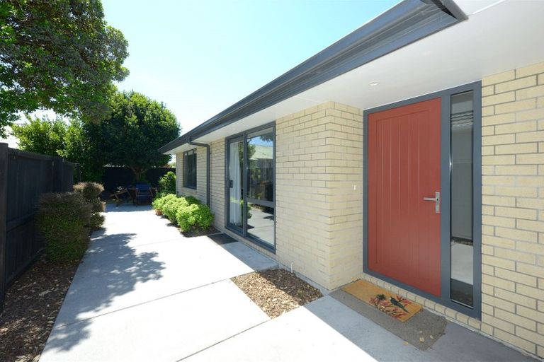 Photo of property in 2 Staines Street, Bishopdale, Christchurch, 8053