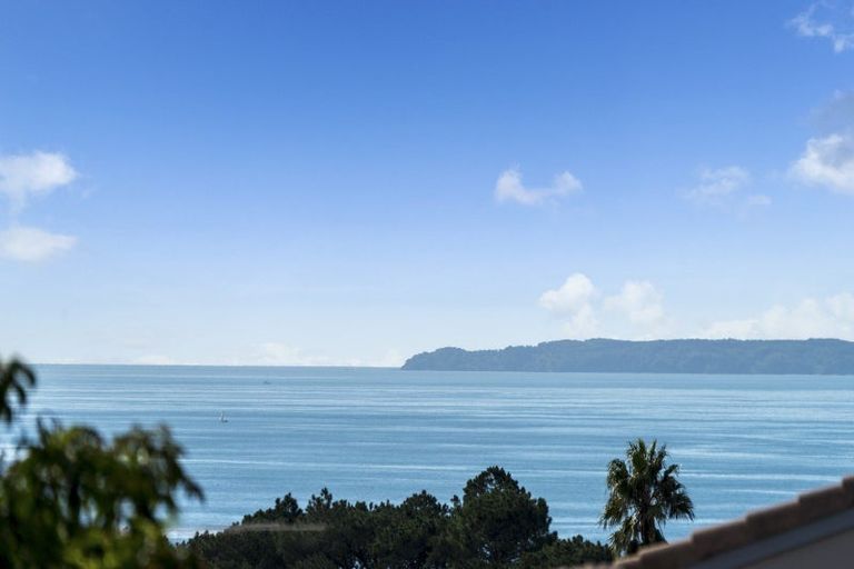 Photo of property in 217a East Coast Road, Campbells Bay, Auckland, 0620