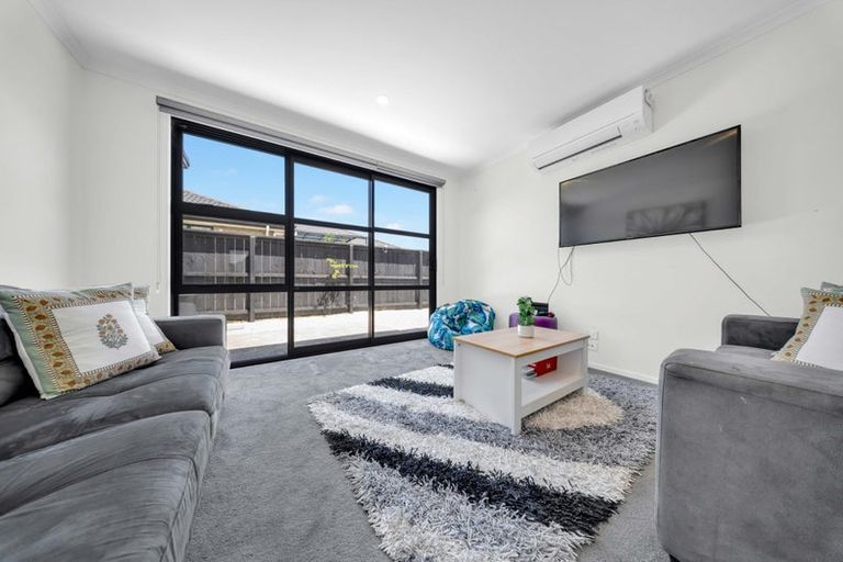 Photo of property in 63 Te Paea Avenue, Paerata, 2124