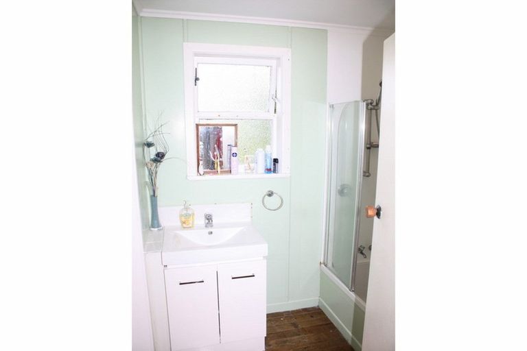 Photo of property in 19 Jessie Street, Parahaki, Whangarei, 0112