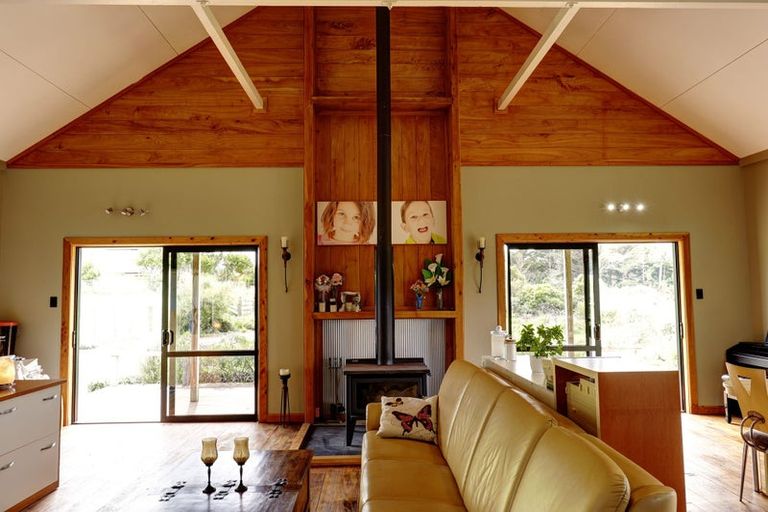 Photo of property in 172 Whakamara Road, Manutahi, Hawera, 4672