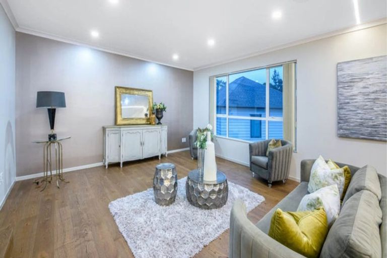 Photo of property in 72 Bur Oak Terrace, Schnapper Rock, Auckland, 0632