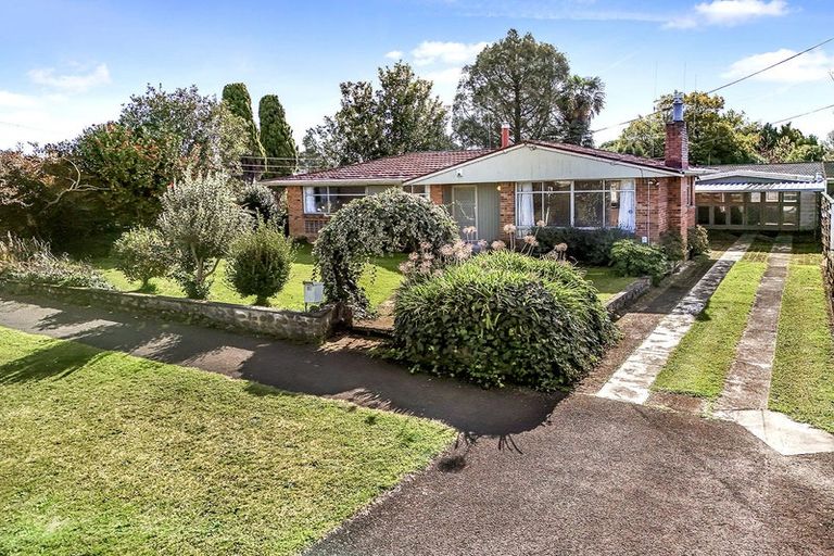 Photo of property in 23 Lewis Street, Glenview, Hamilton, 3206