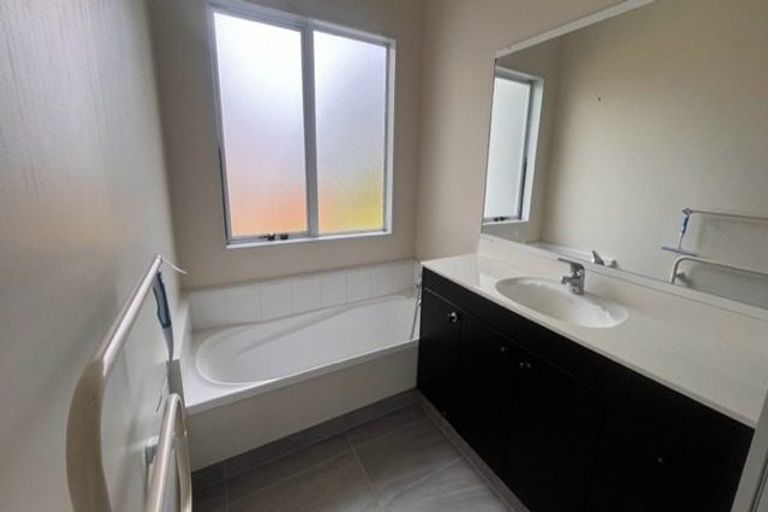 Photo of property in 84 Mclintock Street, Johnsonville, Wellington, 6037