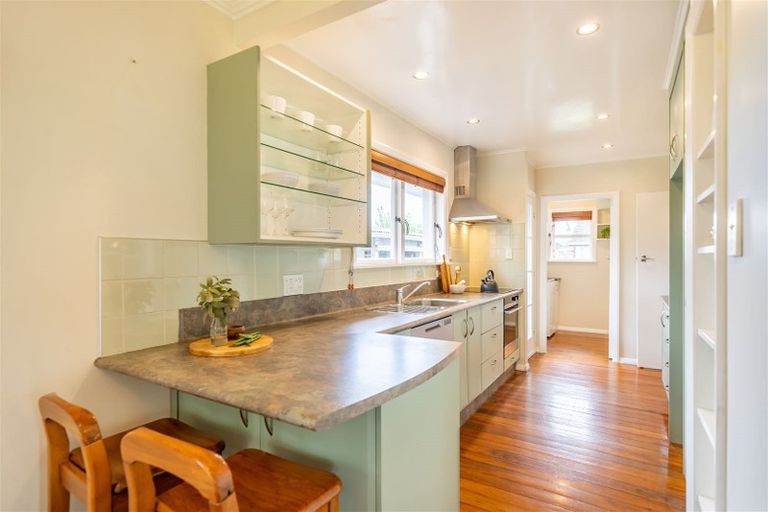 Photo of property in 19 Charles Street, Clouston Park, Upper Hutt, 5018