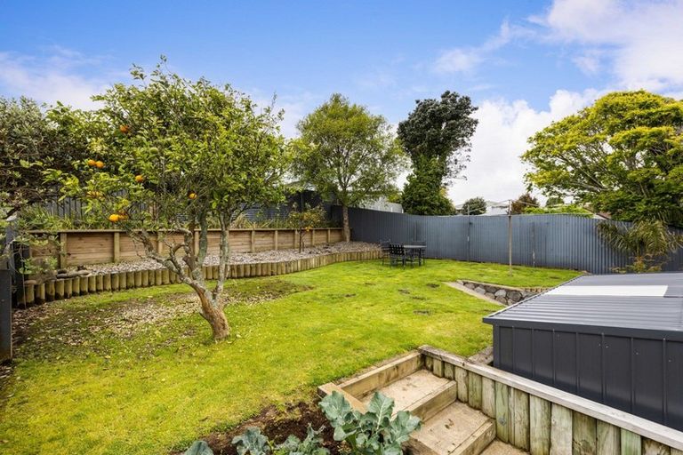 Photo of property in 34 Essex Street, Vogeltown, New Plymouth, 4310