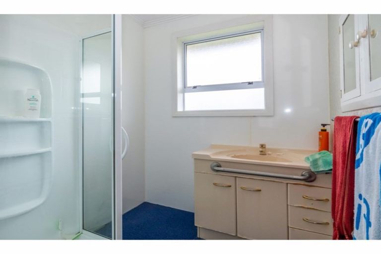 Photo of property in 21 Melton Street, Watlington, Timaru, 7910