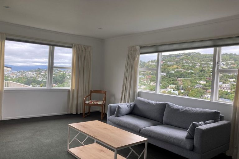 Photo of property in 47 Chartwell Drive, Crofton Downs, Wellington, 6035