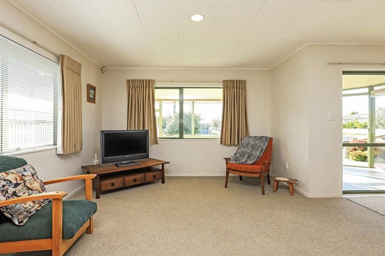 Photo of property in 9 King Street, Taradale, Napier, 4112
