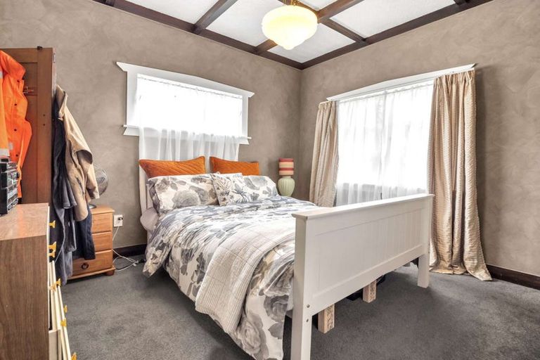 Photo of property in 190 Great South Road, Huntly, 3700