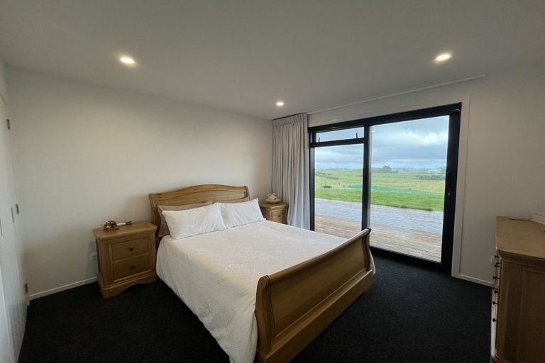 Photo of property in 1250 Mangorei Road, Mangorei, New Plymouth, 4371