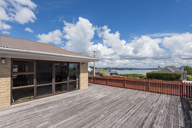 Photo of property in 10 Gould Street, Russell, 0202