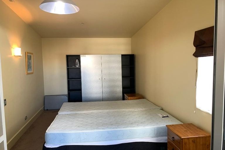 Photo of property in St Pauls Apartments, 50/43 Mulgrave Street, Thorndon, Wellington, 6011