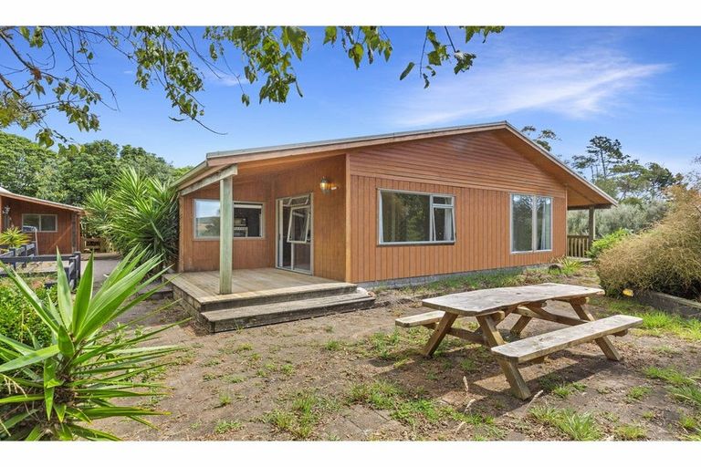 Photo of property in 48 Pond Road, Raglan, 3295