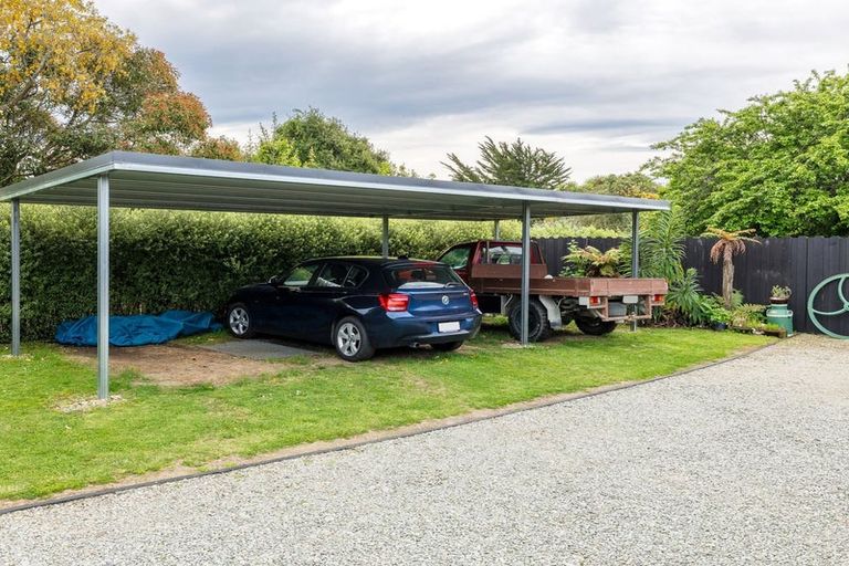 Photo of property in 18 Maclean Street, Glenavy, Waimate, 7980
