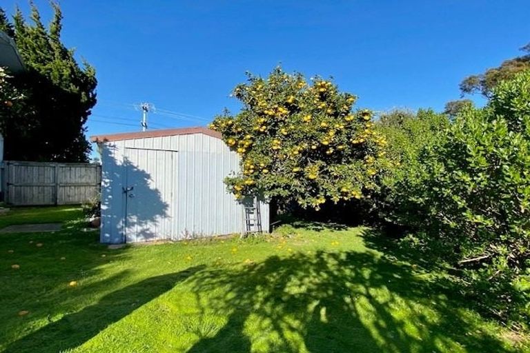 Photo of property in 2 Williams Crescent, Maketu, Te Puke, 3189