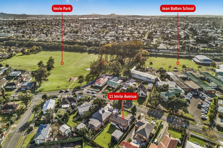 Photo of property in 11 Imrie Avenue, Mangere, Auckland, 2022